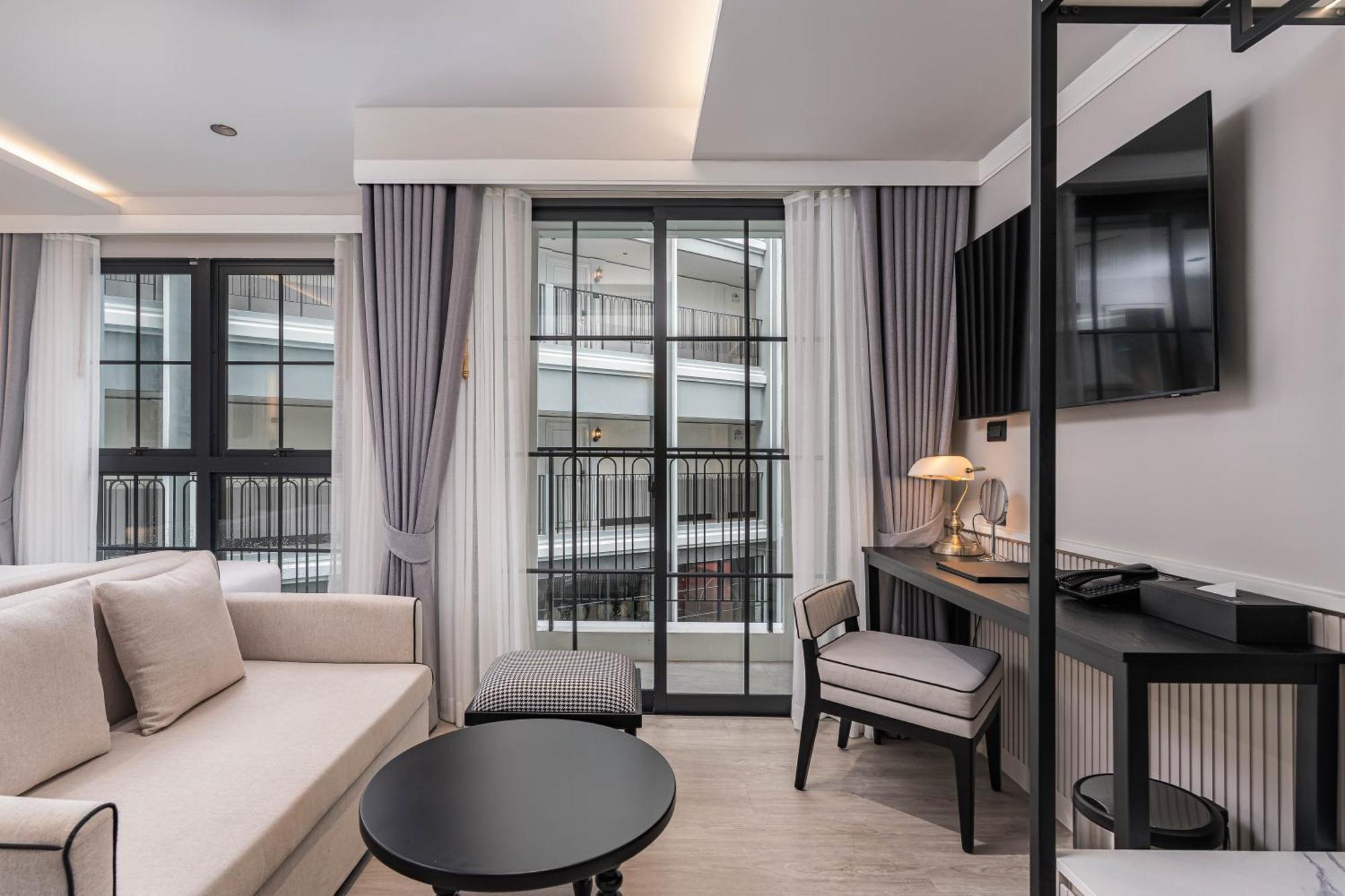Hotell Chateau Du Village 4*